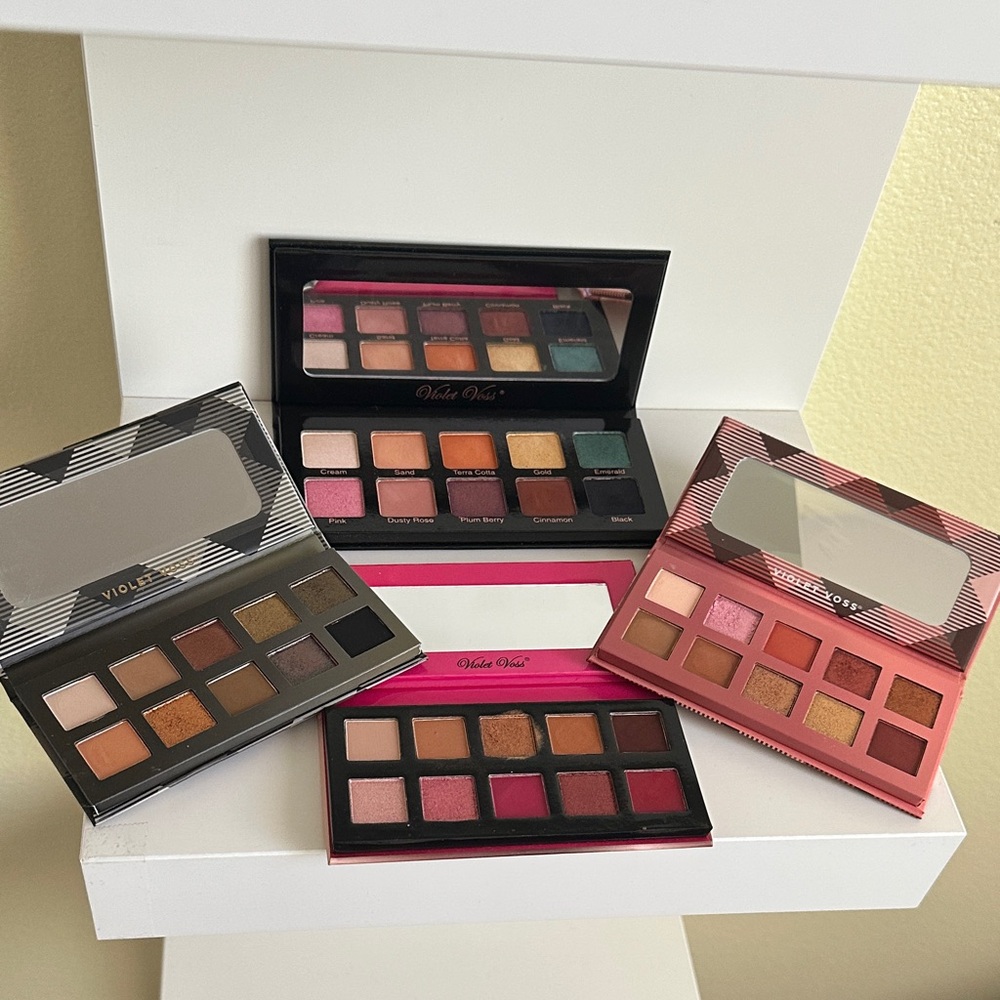 Violet Voss Eyeshadow Palette bundle - Picture 3 of 4